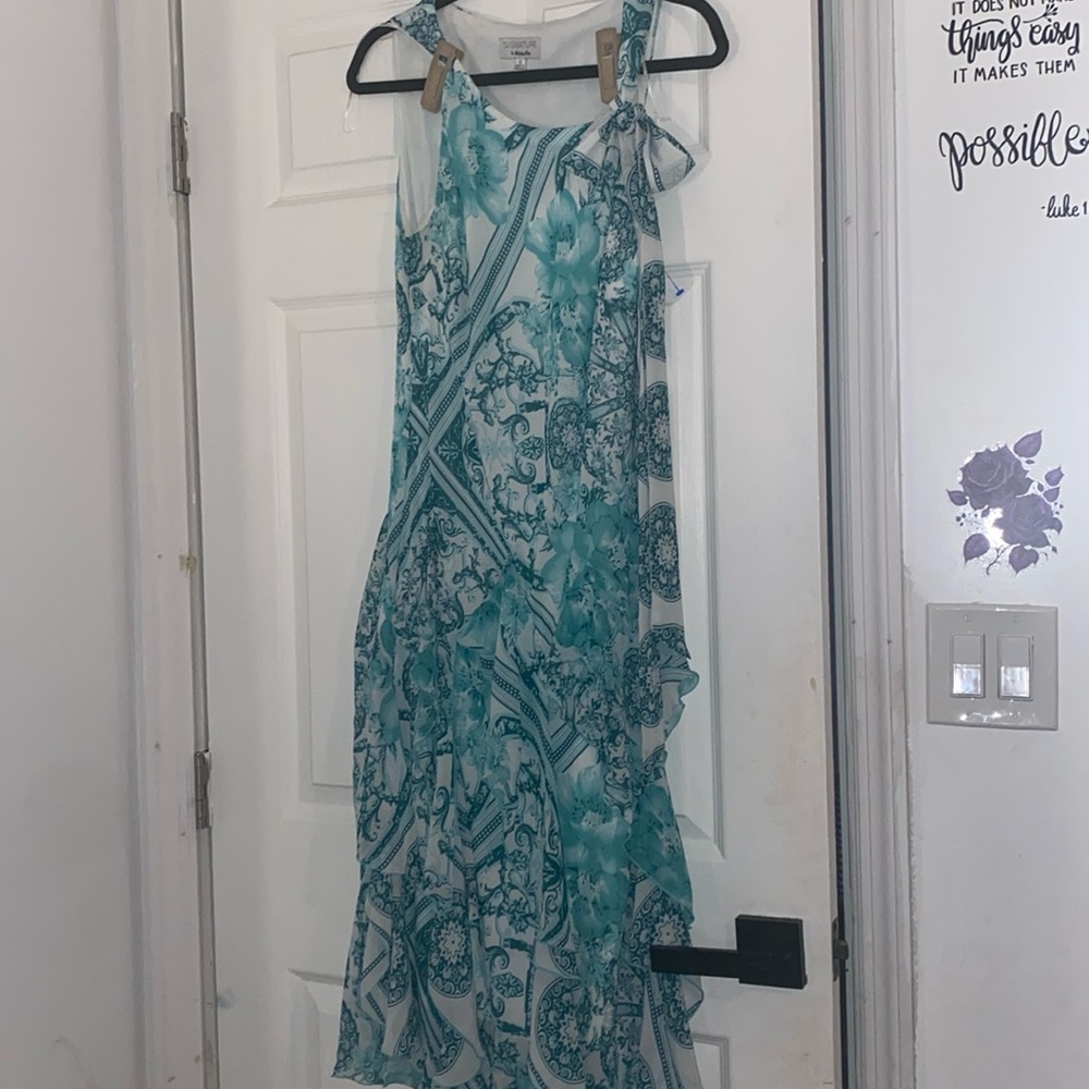 Signature by Robbie Bee Sleeveless dress